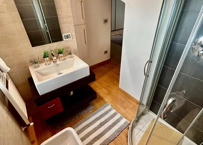 Contrada Romantica Κούνεο